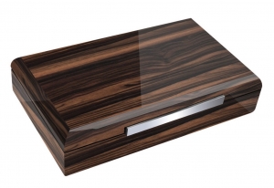 The Salvador 200 Cigar Humidor Prestige Import